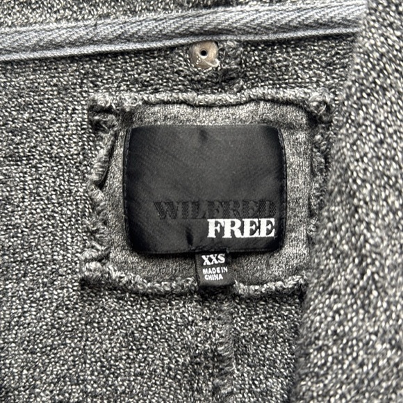 🇺🇸 Aritzia Wilfred free long sleeve jogger material zip up sweater size XXS - Picture 5 of 7